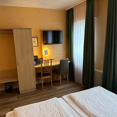 Hafner - Self Check-in * Stuttgart