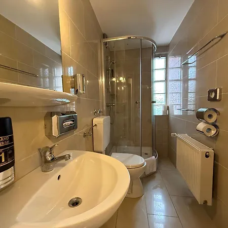 Hafner - Self Check-in * Stuttgart