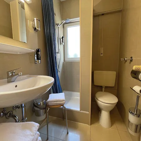 HAFNER Hotel&Restauran Stuttgart Lägenhet *