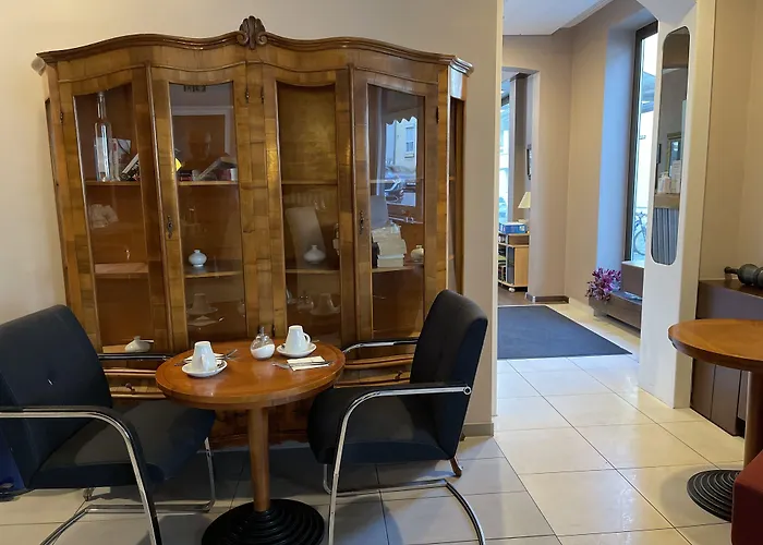 Hafner - Self Check-in 슈투트가르트