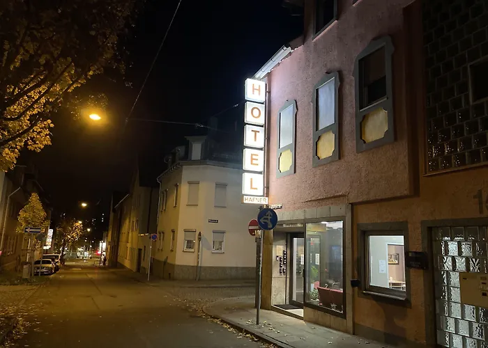 Hafner - Self Check-in 슈투트가르트