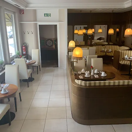 Hafner - Self Check-in *